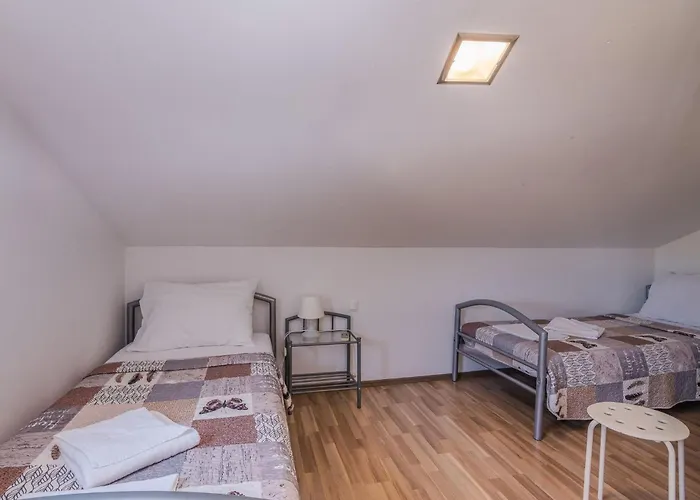 Katja 3 By Interhome * Njivice